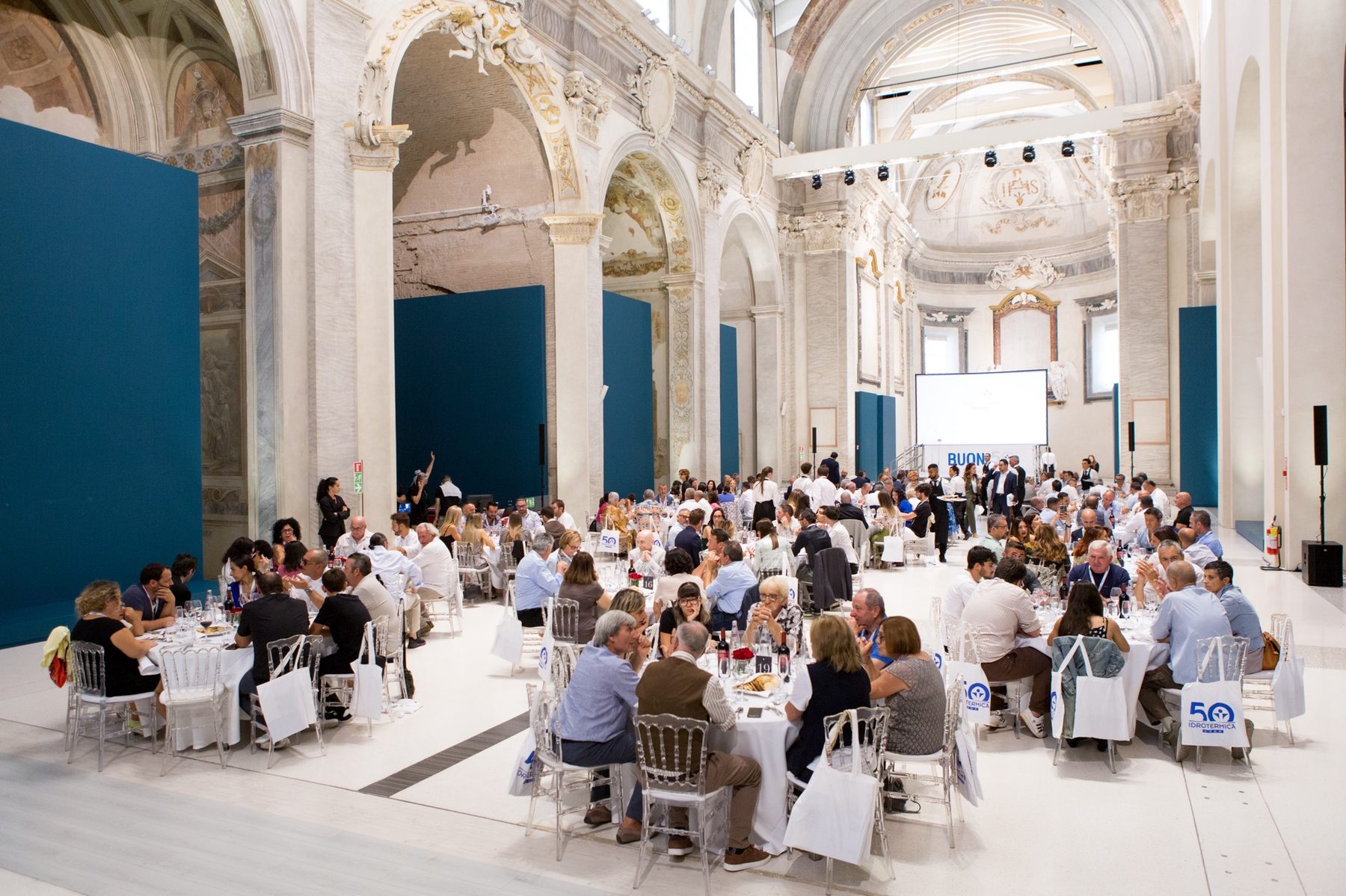 Evento aziendale in salone storico