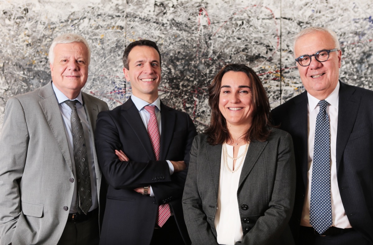Ritratto di gruppo di dirigenti aziendali