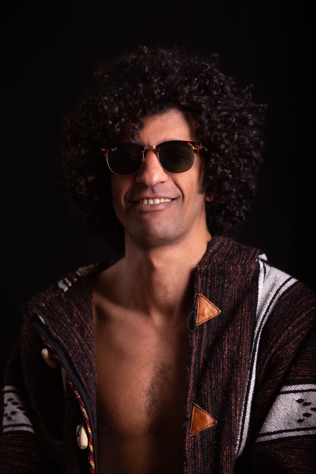 Youssef dei Savana Funk, ritratto in studio